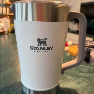 Stanley White Pitcher